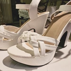 Shein white 3inch heel platforms